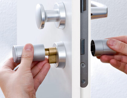 Срочное аварийное открытие замков в Россоше